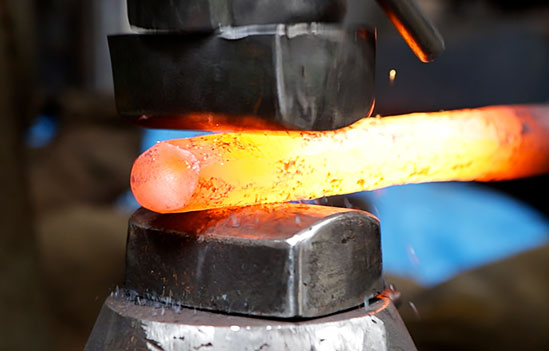 Marteau pilon forge